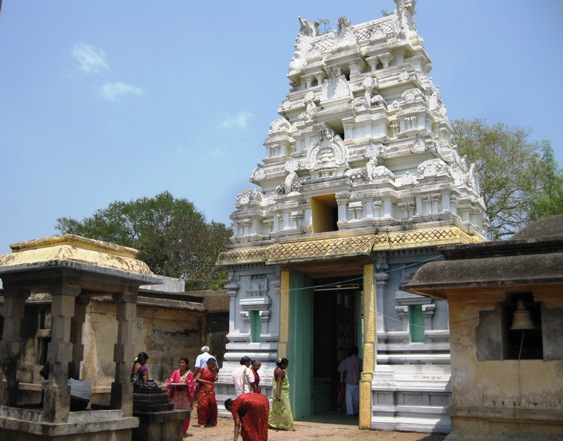 Tiruvenniyur Gopuram